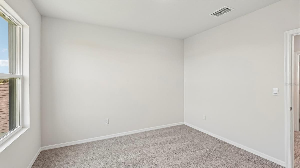 5423 SILVER MOONLIGHT DRIVE — photo 25 of 51