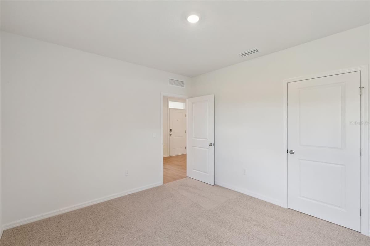 2514 DORSET COURT — photo 7 of 25