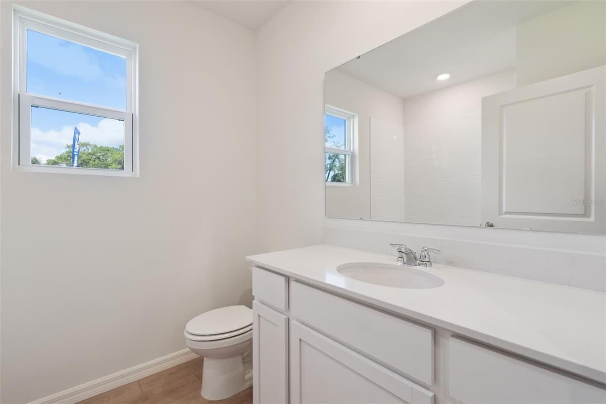 2514 DORSET COURT — photo 4 of 25