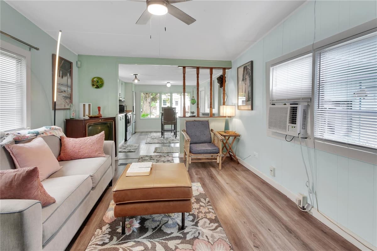 109 CYPRESS DRIVE — photo 6 of 50