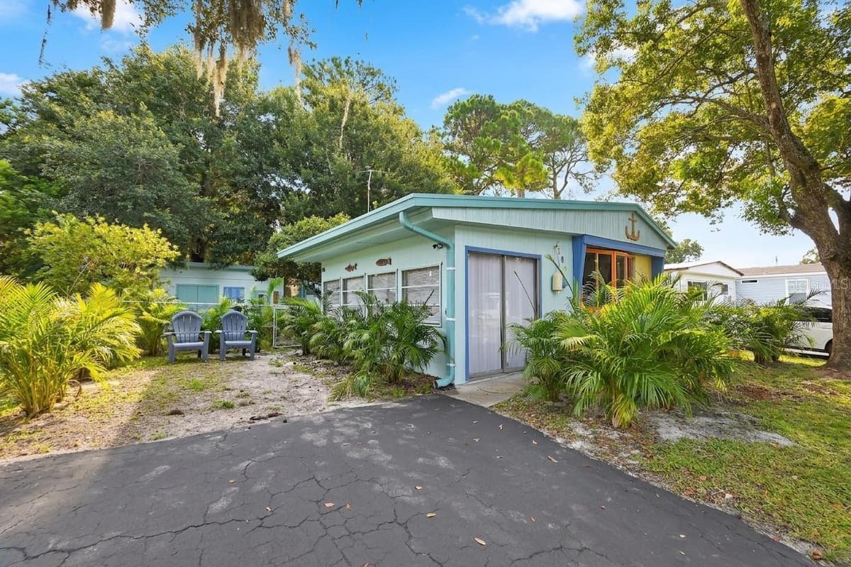 109 CYPRESS DRIVE — photo 41 of 50