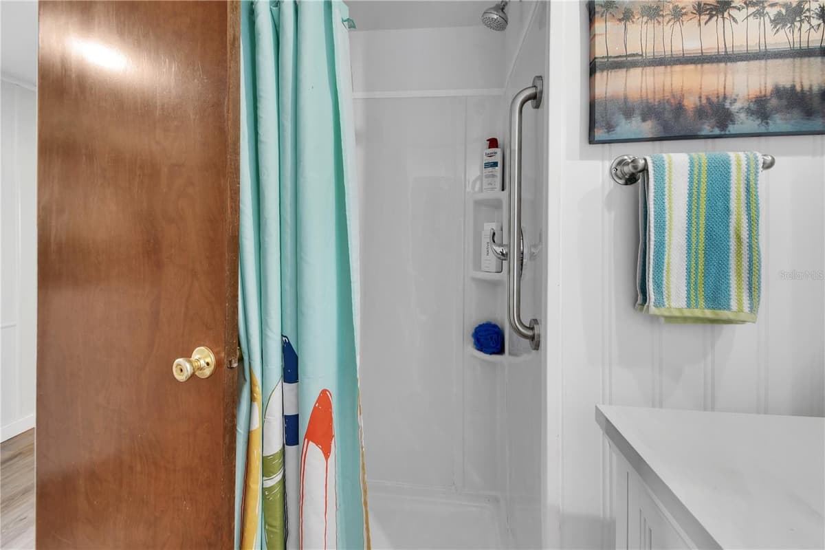 109 CYPRESS DRIVE — photo 17 of 50