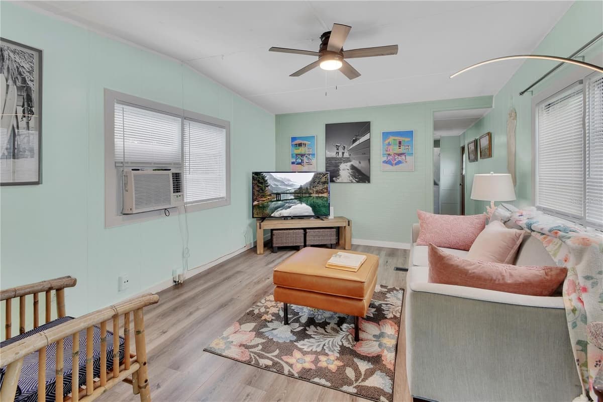 109 CYPRESS DRIVE — photo 2 of 50