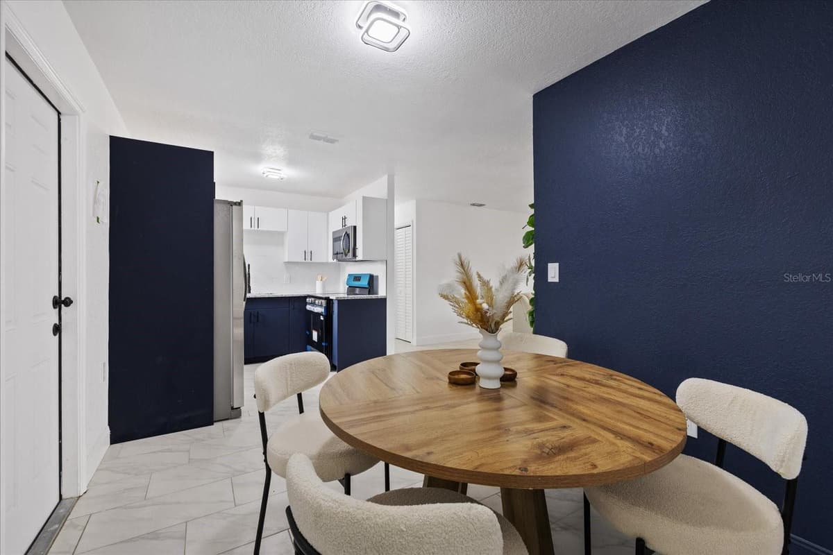 8303 BAHIA AVENUE — photo 20 of 33