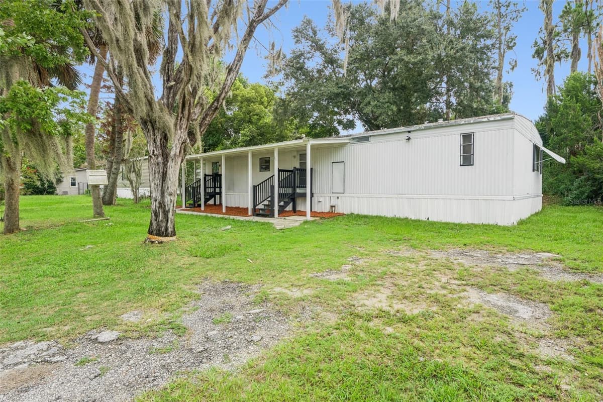 16842 ELDERBERRY DRIVE — photo 33 of 33