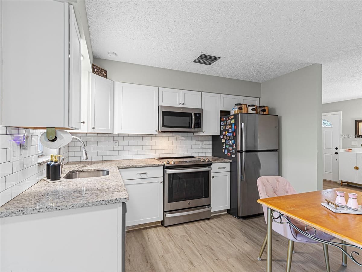 3124 LECANTO STREET — photo 2 of 12