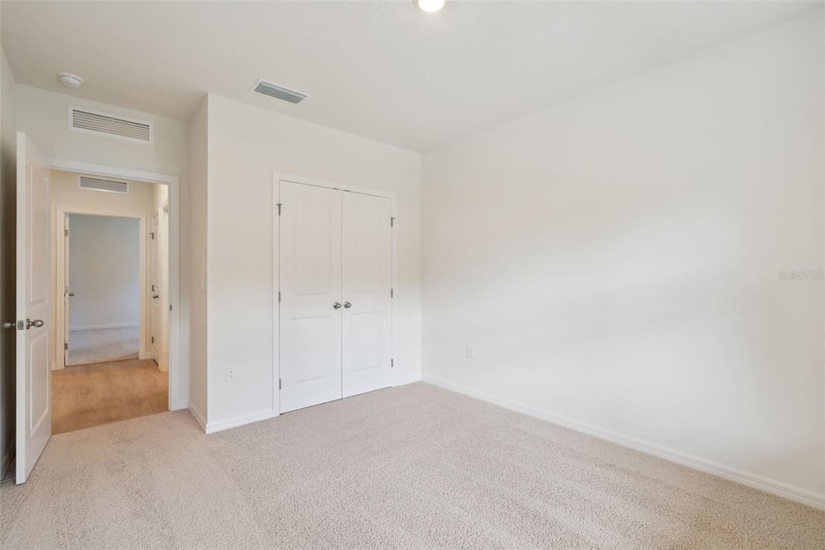 2516 DORSET COURT — photo 3 of 24
