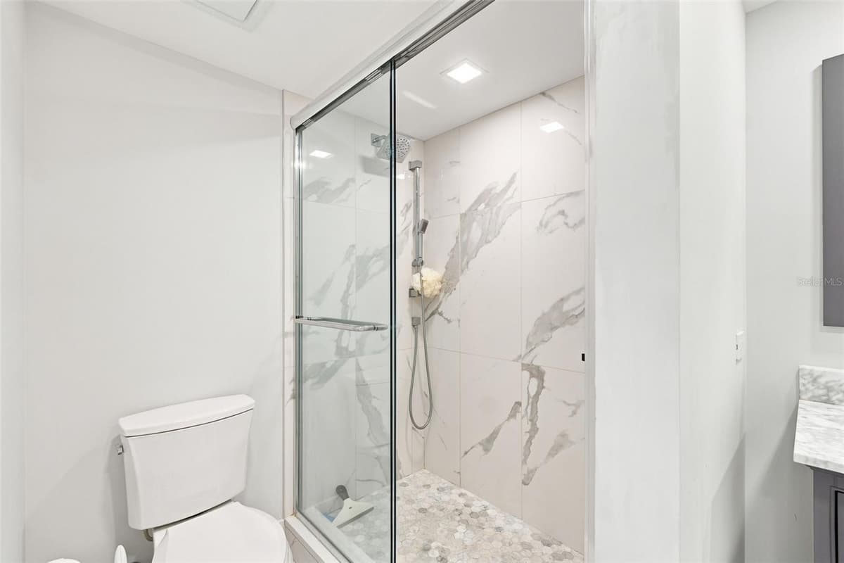 770 PALM AVENUE — photo 35 of 57