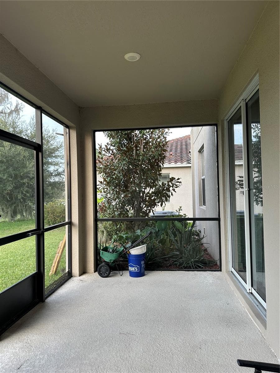 2093 LAKE SIDE AVENUE — photo 29 of 38