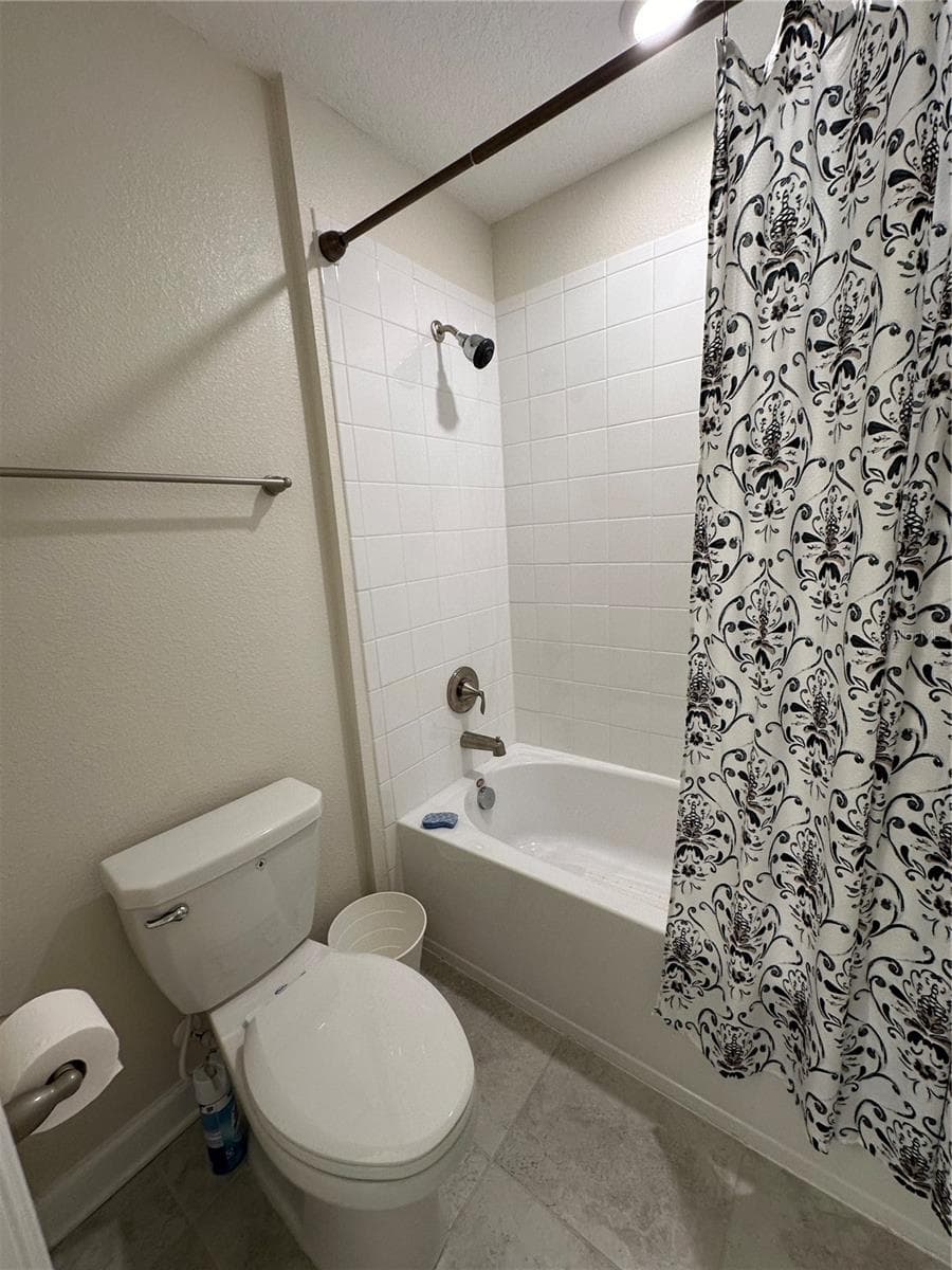 2093 LAKE SIDE AVENUE — photo 26 of 38