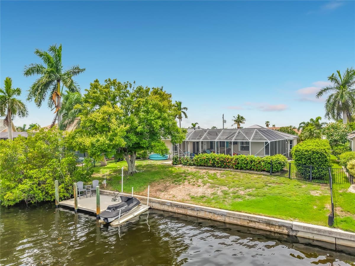 1438 SEA FAN DRIVE — photo 71 of 80