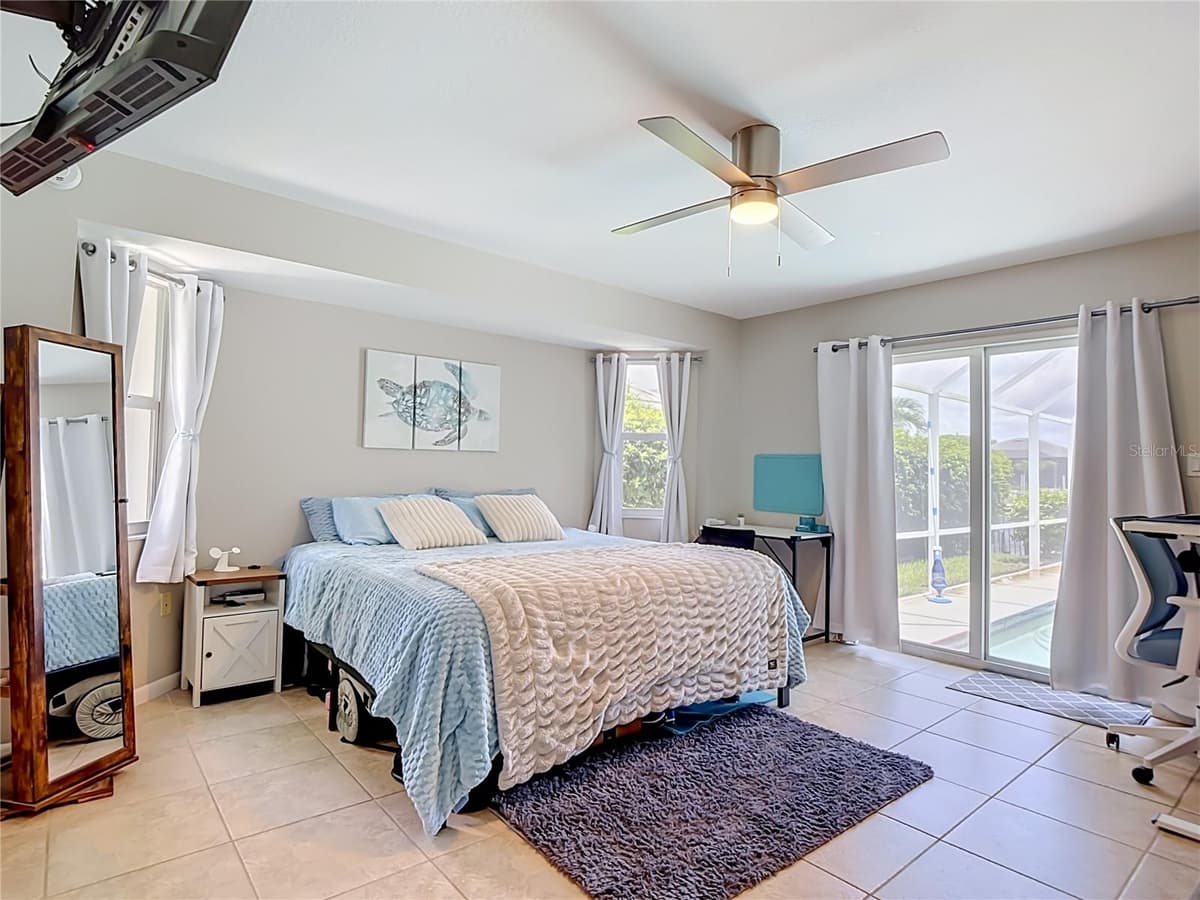 1438 SEA FAN DRIVE — photo 31 of 80