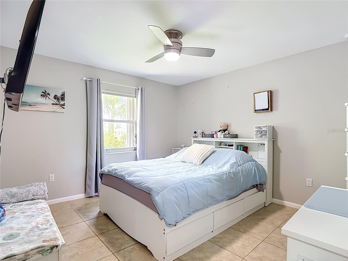1438 SEA FAN DRIVE — photo 42 of 80