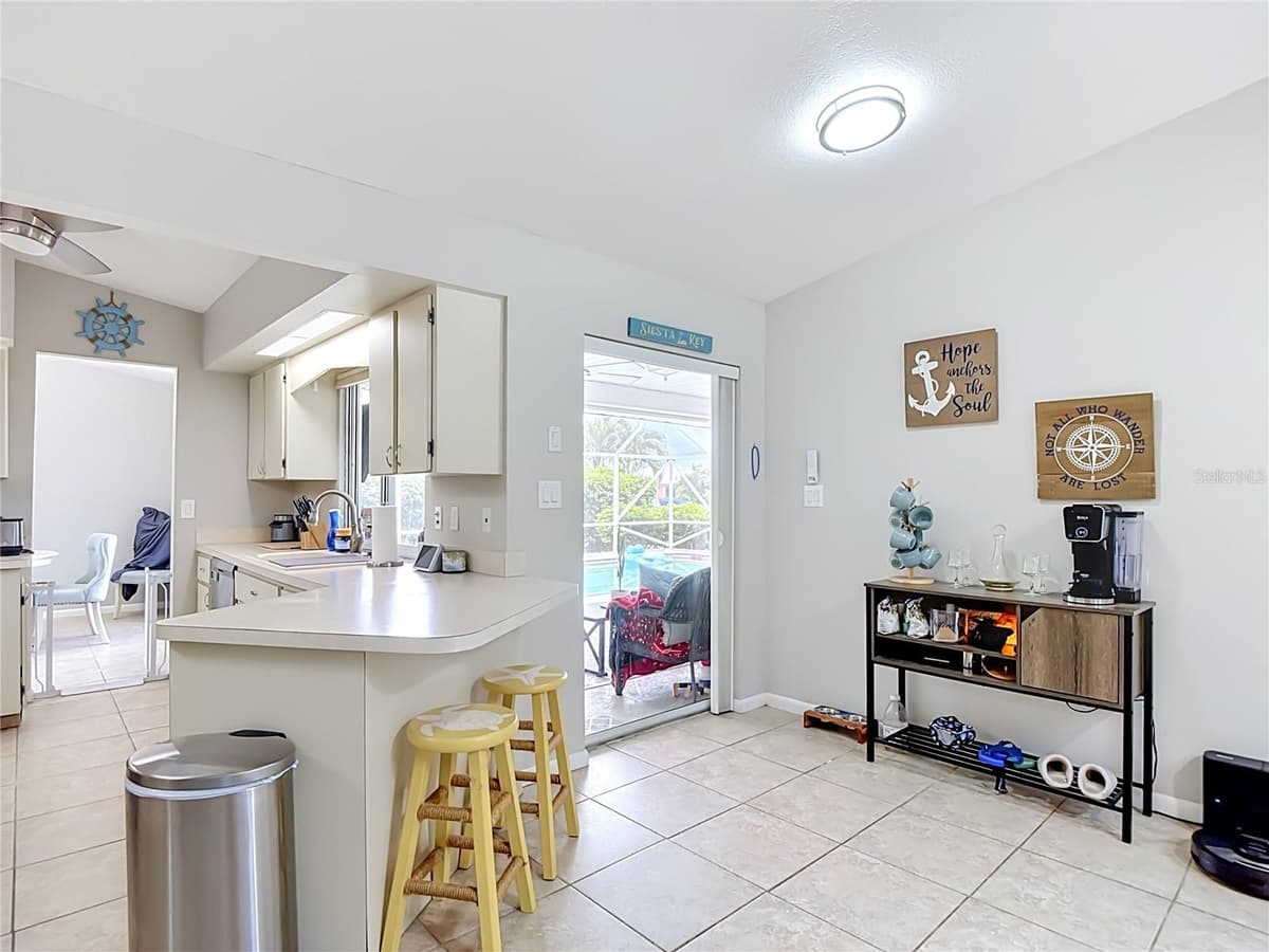 1438 SEA FAN DRIVE — photo 21 of 80
