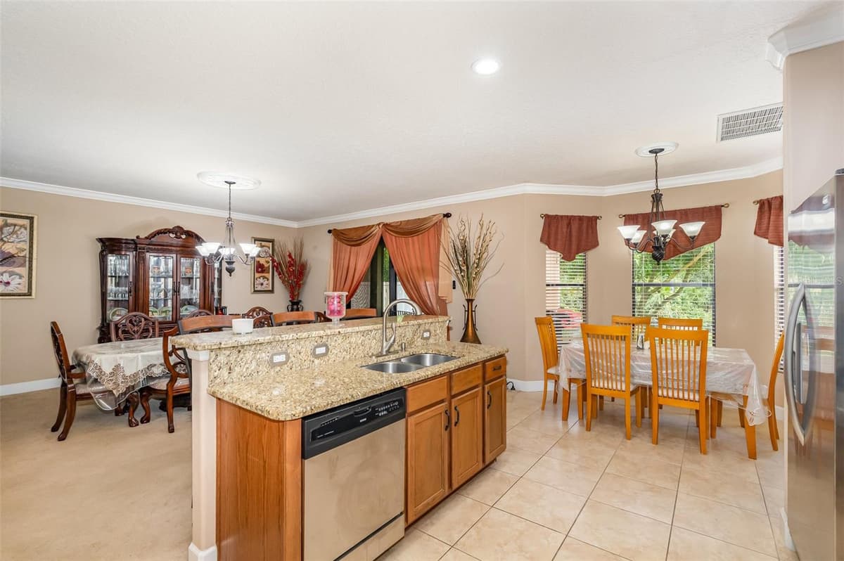 912 WHETSTONE PLACE — photo 9 of 26
