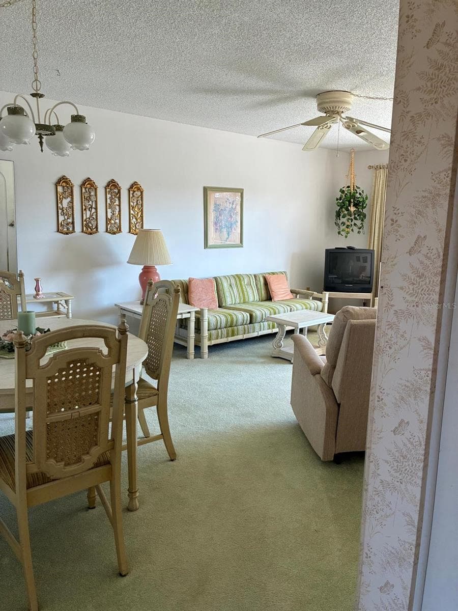 7020 COGNAC DRIVE — photo 5 of 28