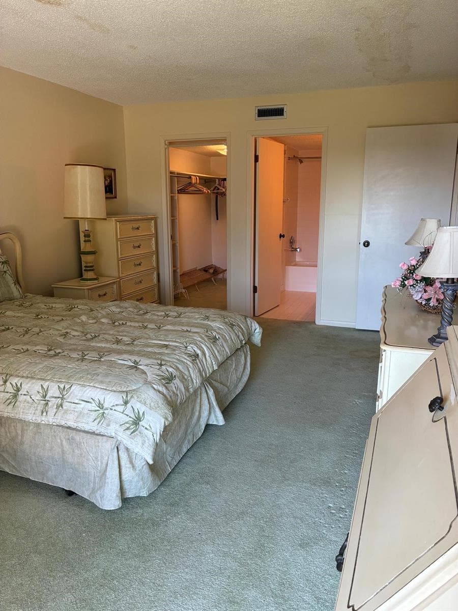 7020 COGNAC DRIVE — photo 19 of 28