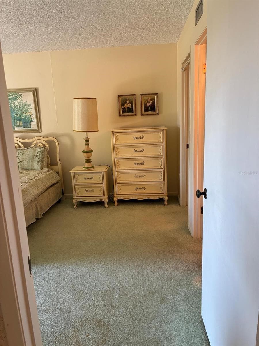 7020 COGNAC DRIVE — photo 17 of 28