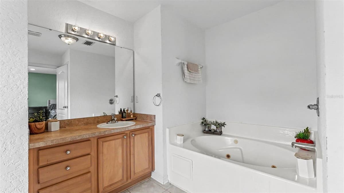 8774 FORT SOCRUM VILLAGE WAY — photo 28 of 42