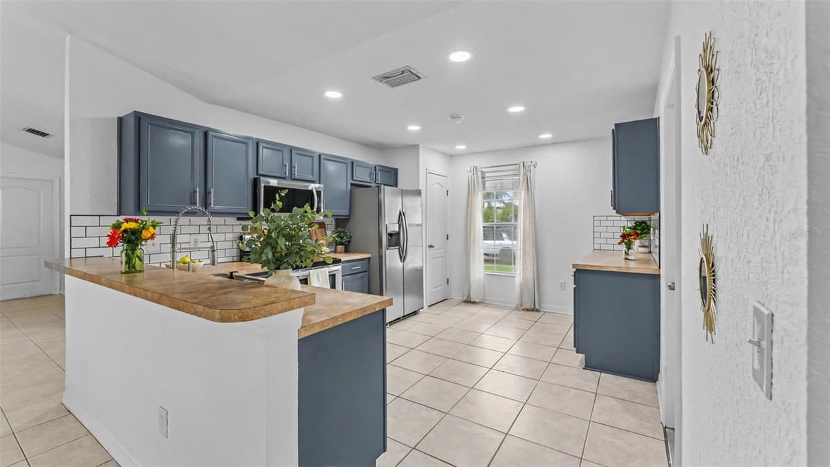 8774 FORT SOCRUM VILLAGE WAY — photo 17 of 42