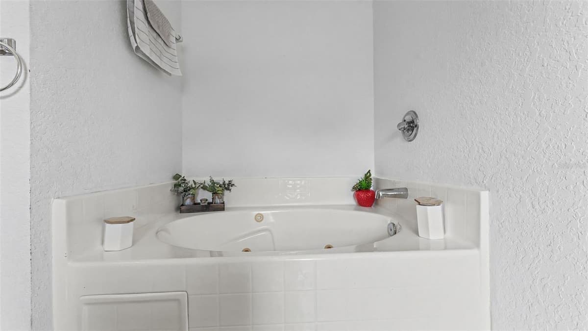 8774 FORT SOCRUM VILLAGE WAY — photo 30 of 42
