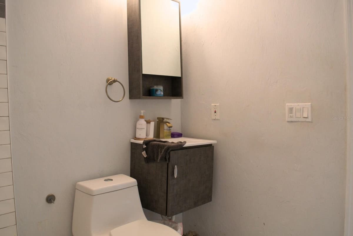 10607 FERNANDO STREET — photo 12 of 19