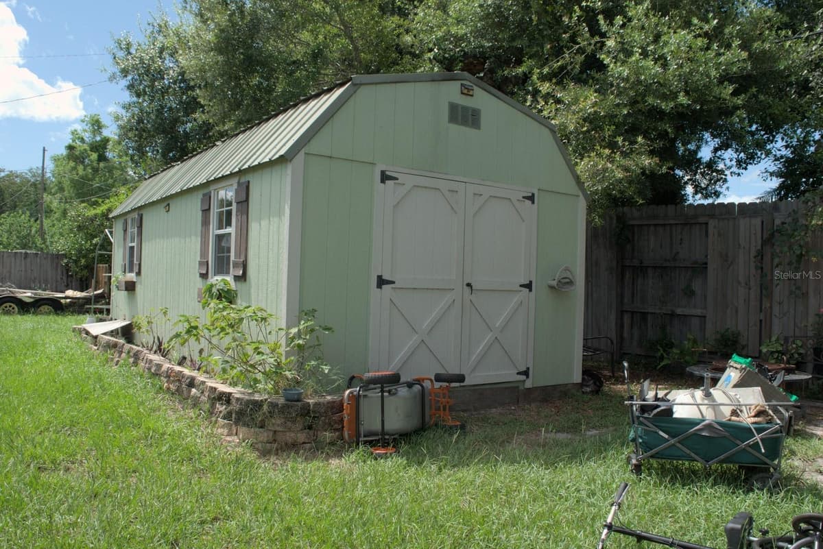 10607 FERNANDO STREET — photo 18 of 19