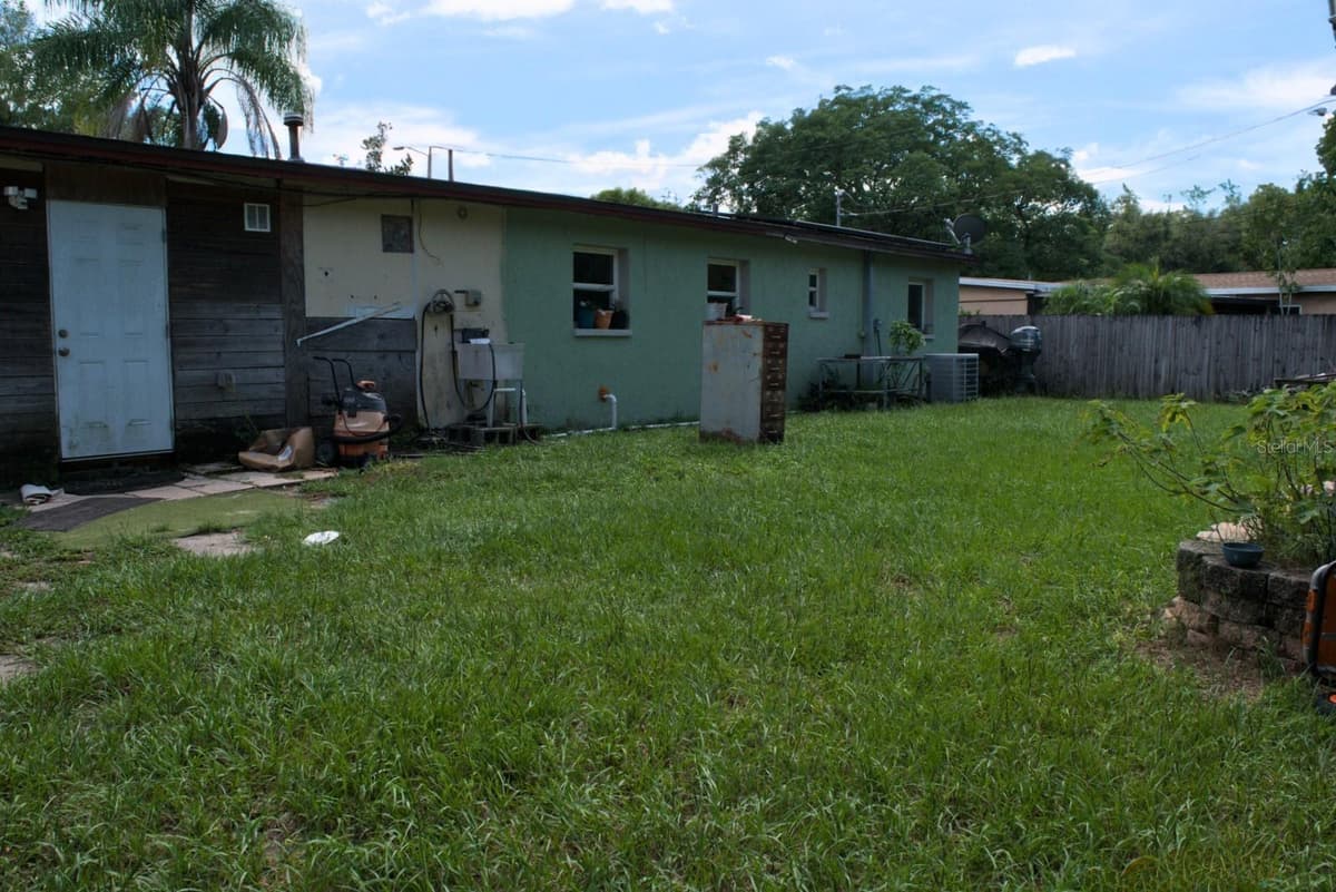 10607 FERNANDO STREET — photo 16 of 19