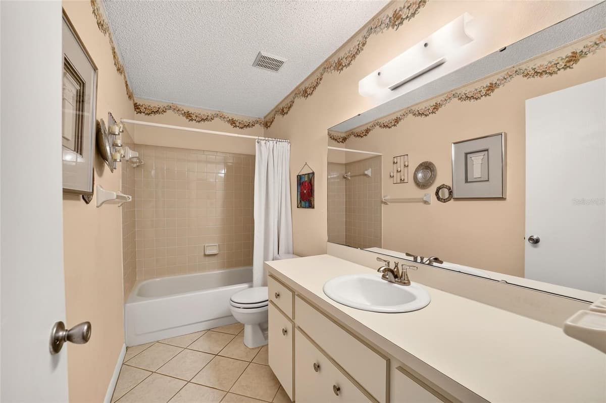 8526 91ST STREET — photo 25 of 29