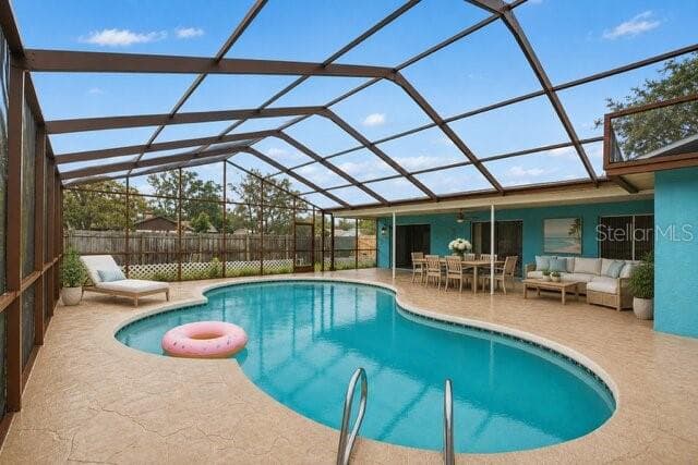 8012 PAGODA DRIVE — photo 2 of 16
