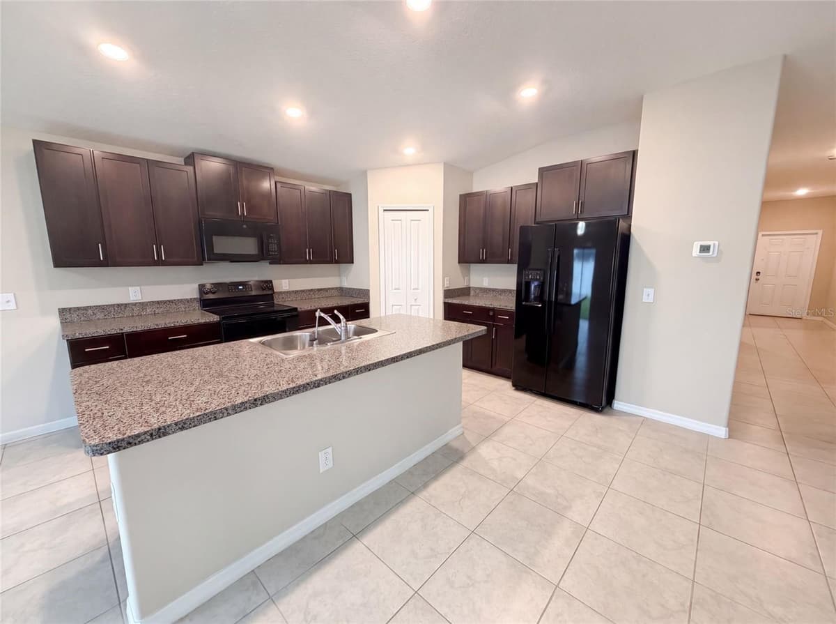39693 HARVEST CREEK LANE — photo 24 of 34