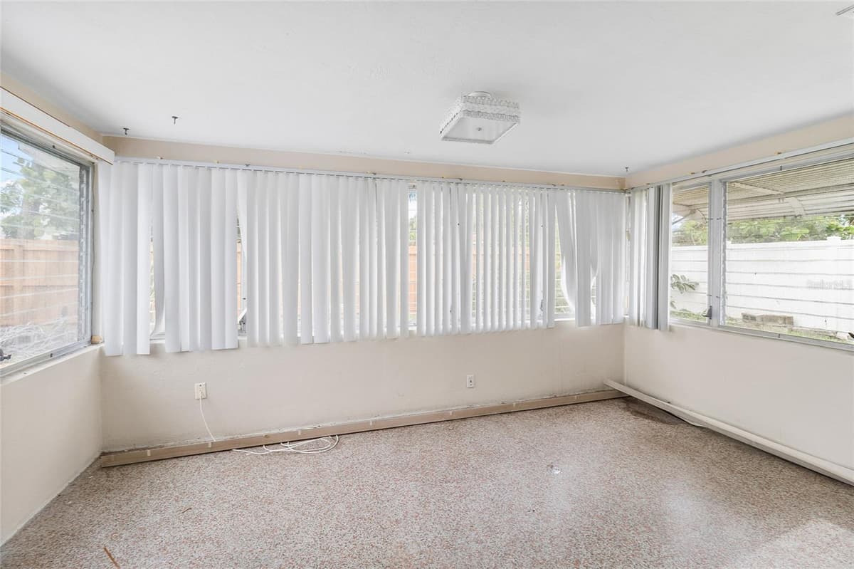 158 LIDO DRIVE — photo 40 of 64