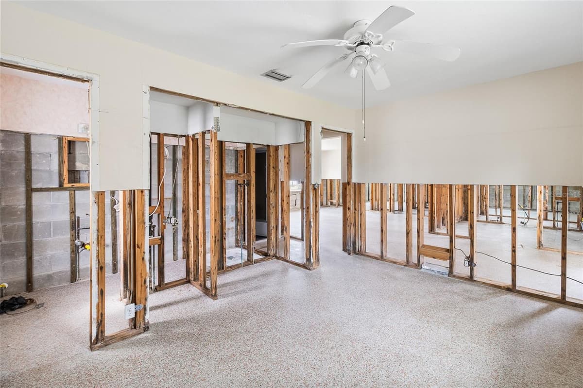 158 LIDO DRIVE — photo 35 of 64