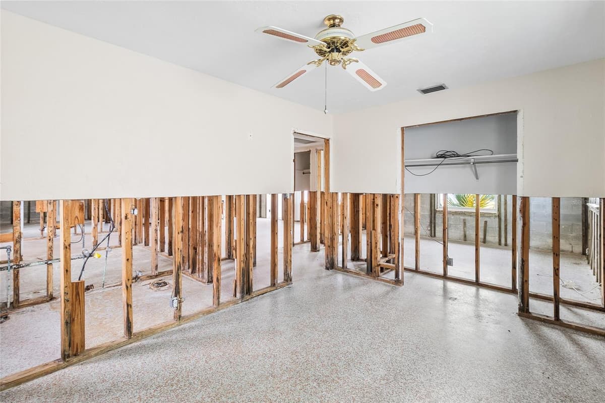 158 LIDO DRIVE — photo 19 of 64
