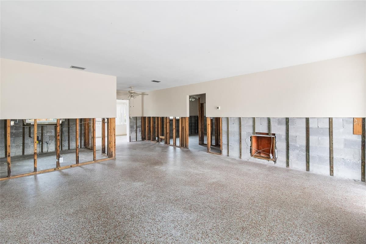 158 LIDO DRIVE — photo 10 of 64