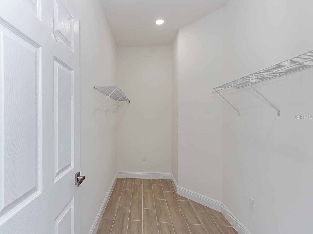 1216 POMEGRANITE AVENUE — photo 13 of 21