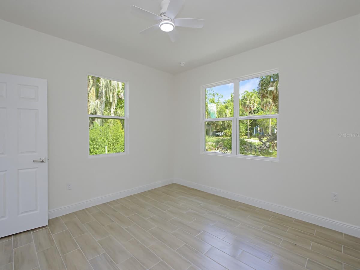 1216 POMEGRANITE AVENUE — photo 11 of 21