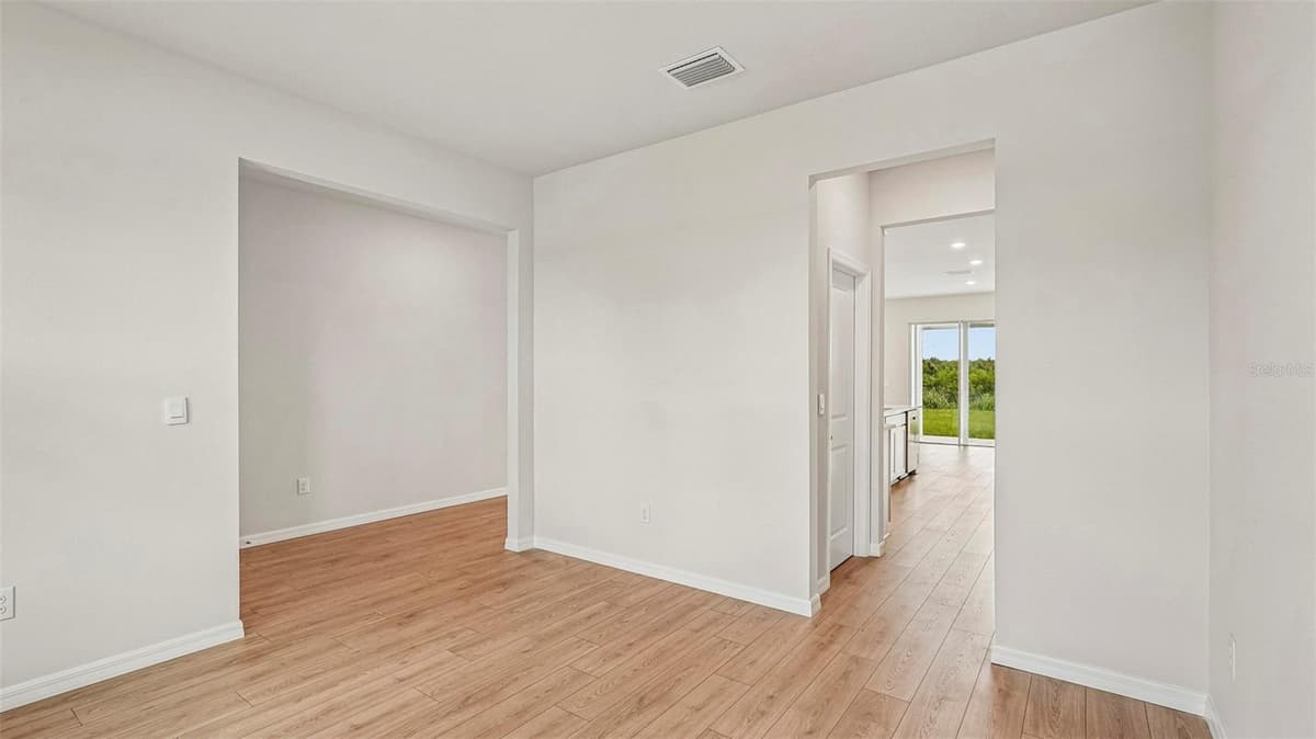 2810 FISHERY COURT — photo 3 of 64