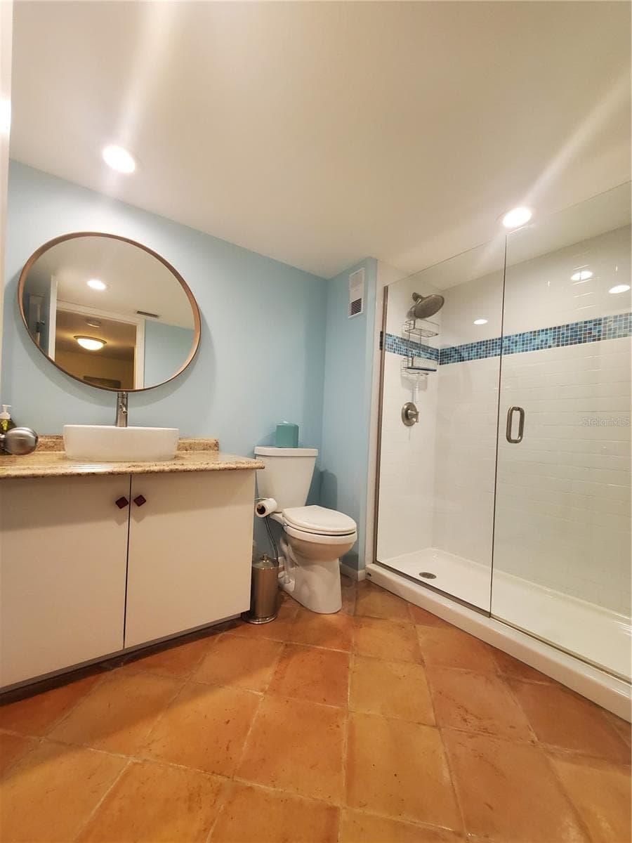 1515 PINELLAS BAYWAY — photo 16 of 35