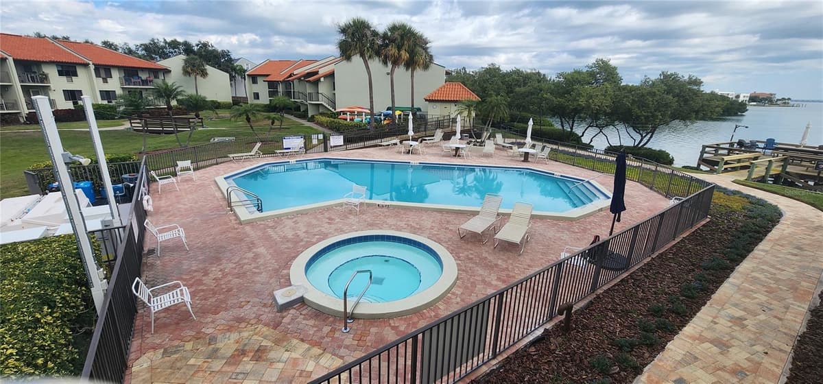 1515 PINELLAS BAYWAY — photo 35 of 35