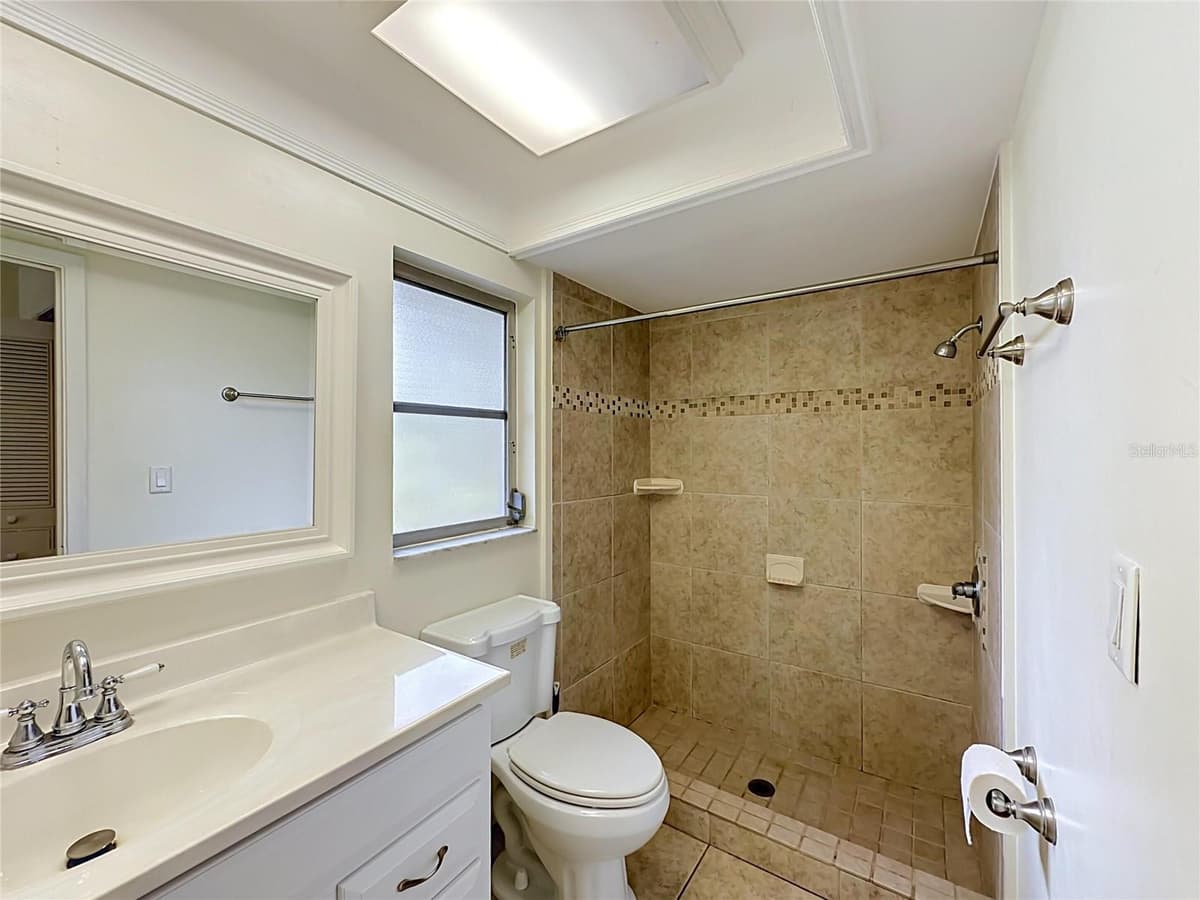 3944 40TH COURT — photo 32 of 75