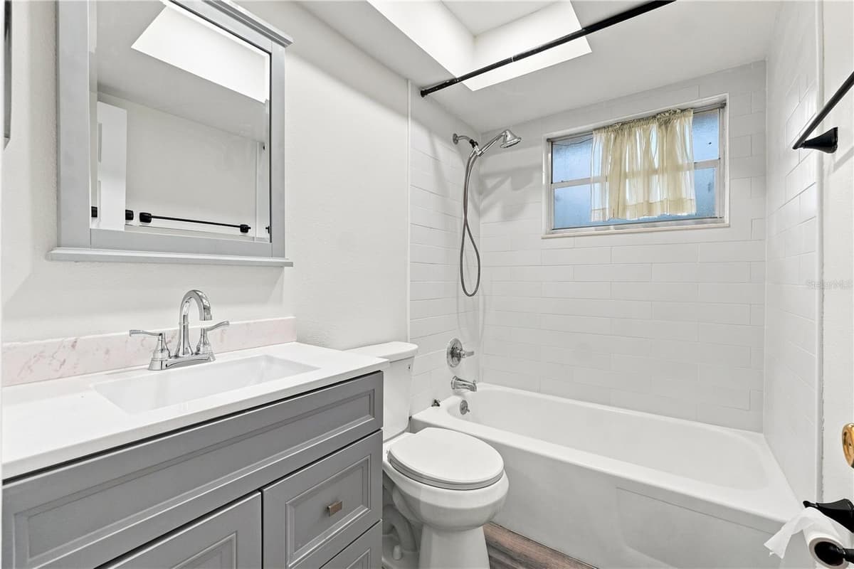 512 PONDEROSA DRIVE — photo 21 of 28