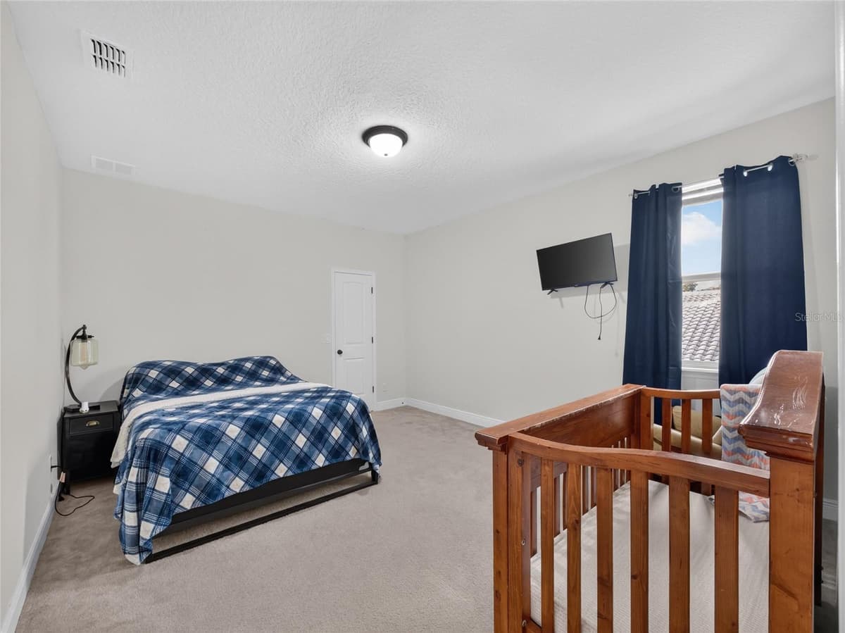 659 RED HAVEN LANE — photo 45 of 65