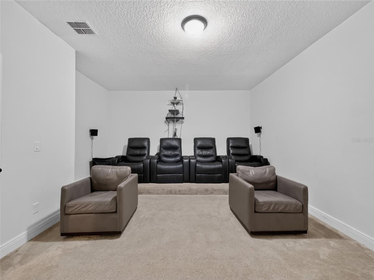 659 RED HAVEN LANE — photo 41 of 65