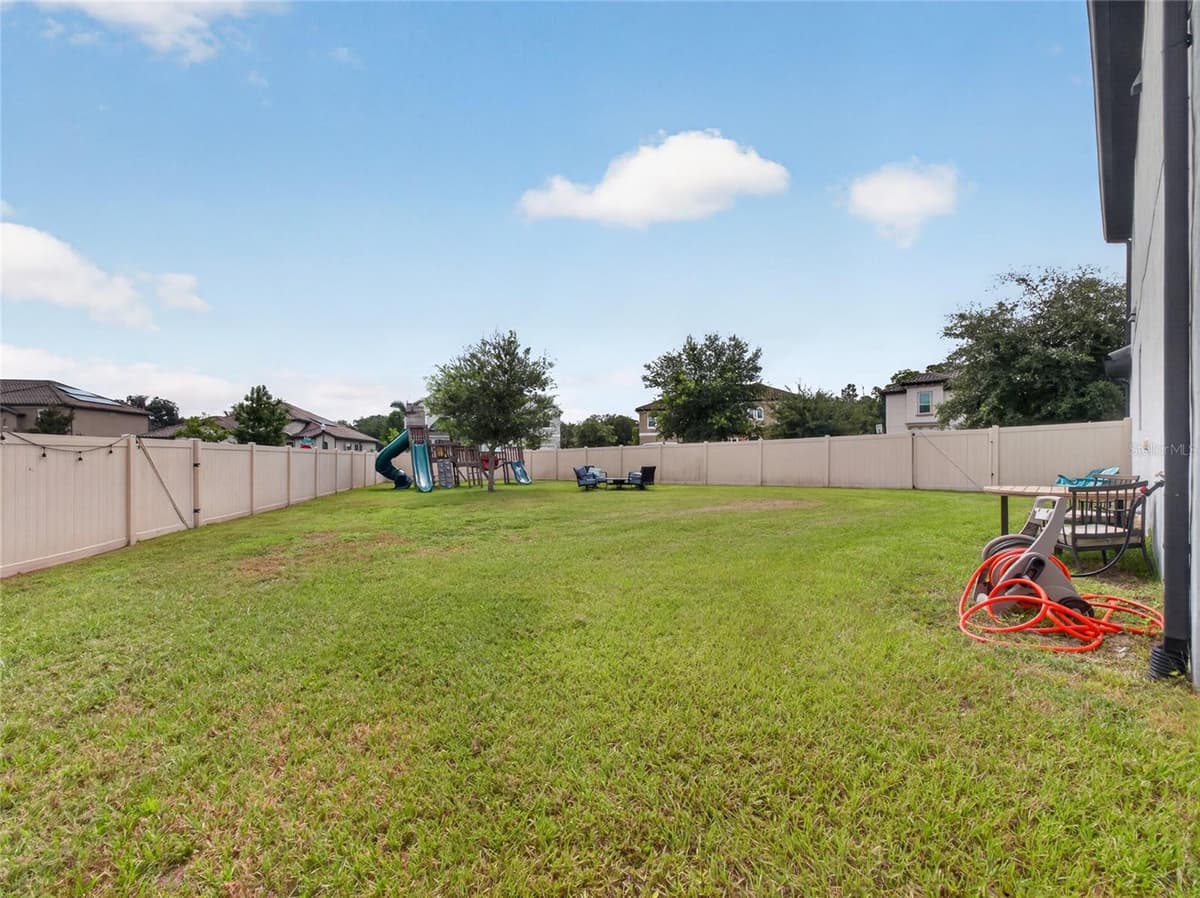 659 RED HAVEN LANE — photo 53 of 65