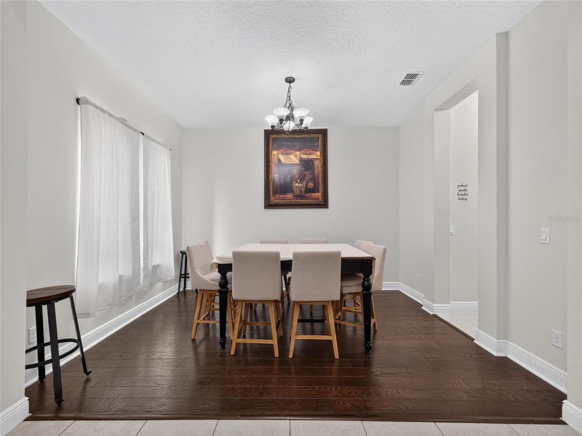 659 RED HAVEN LANE — photo 7 of 65