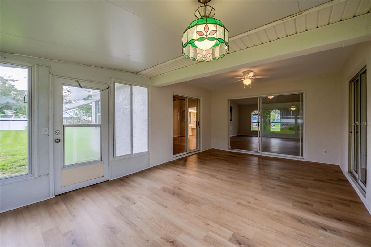 5450 LANDIS AVENUE — photo 9 of 35