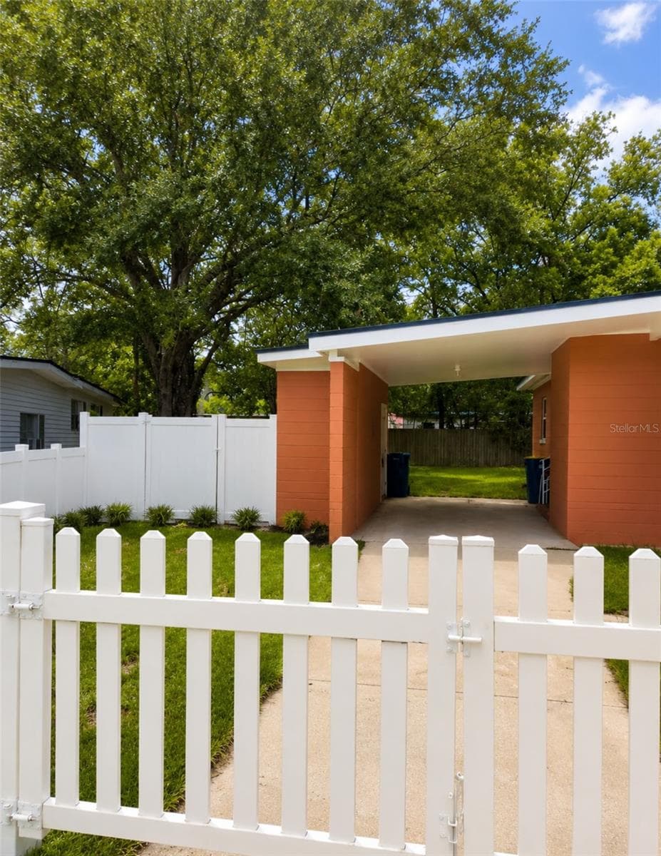 6160 STRAWFLOWER PLACE — photo 3 of 12