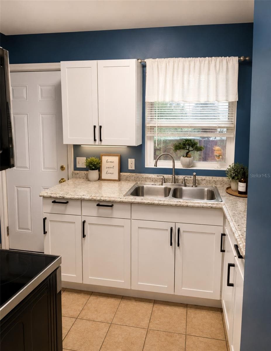 6160 STRAWFLOWER PLACE — photo 5 of 12
