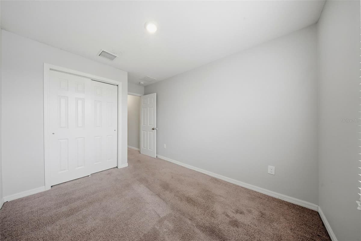 7910 EVERGREEN CREEK COURT — photo 17 of 35